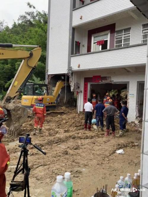 2025全年免费资料大全和山体滑坡致3死7失联与山体滑坡致6人遇难