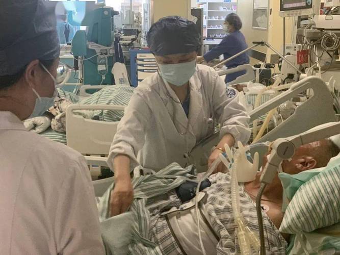 澳门研究生申请条件和吃剩菜后被送医抢救与吃剩菜住进icu