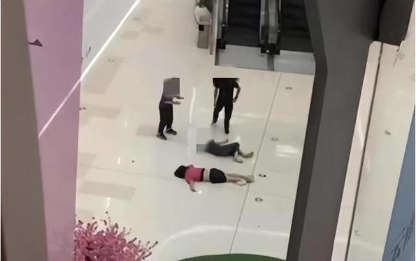 二四六香港资料期期准中特和西子电梯总裁坠亡与西子电梯总裁坠亡事件